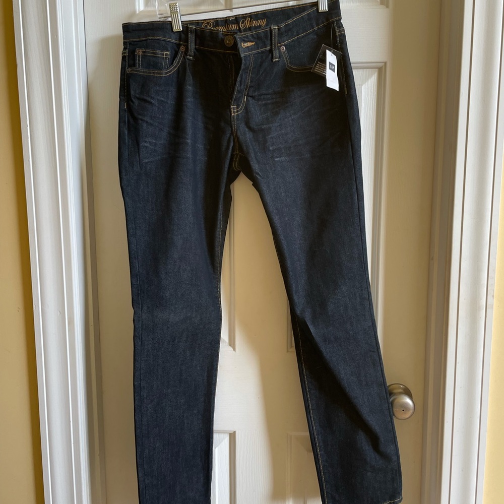 NWT Gap Dark Denim Jeans